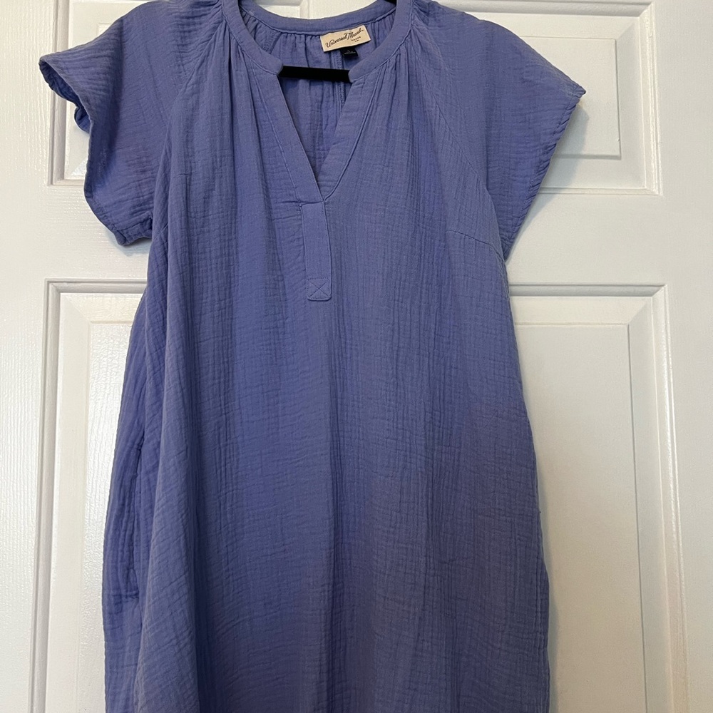 Chic Blue Textured Dress